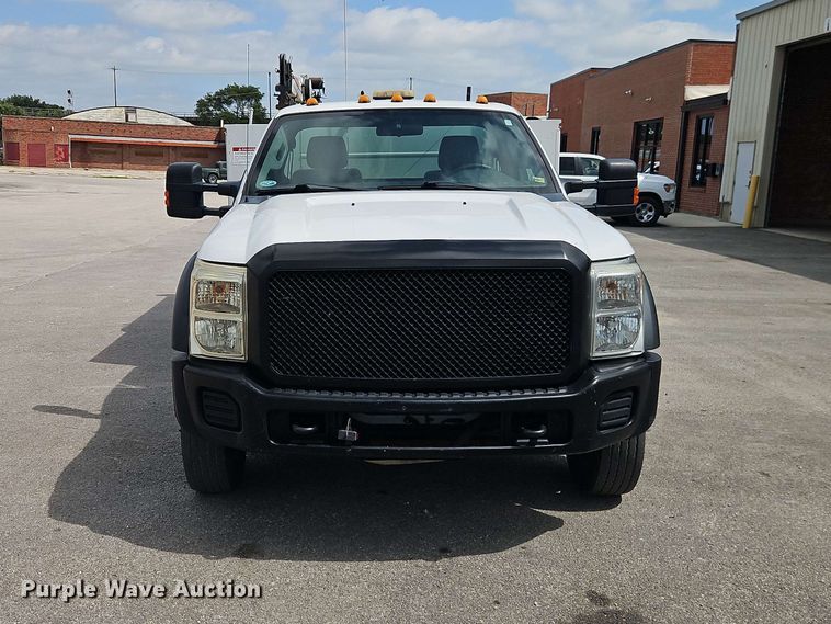 image for item EO8547 2012 Ford F-550 utility / service truck