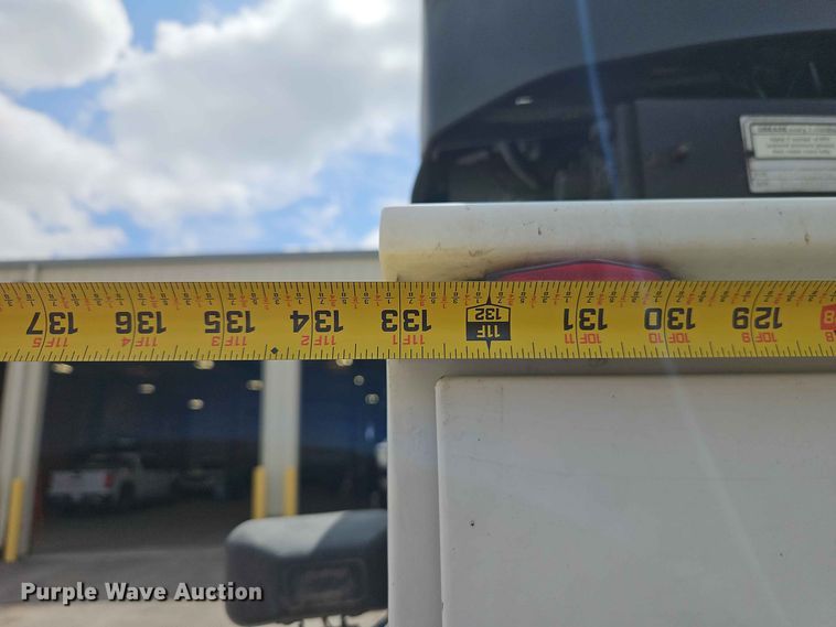image for item EO8547 2012 Ford F-550 utility / service truck