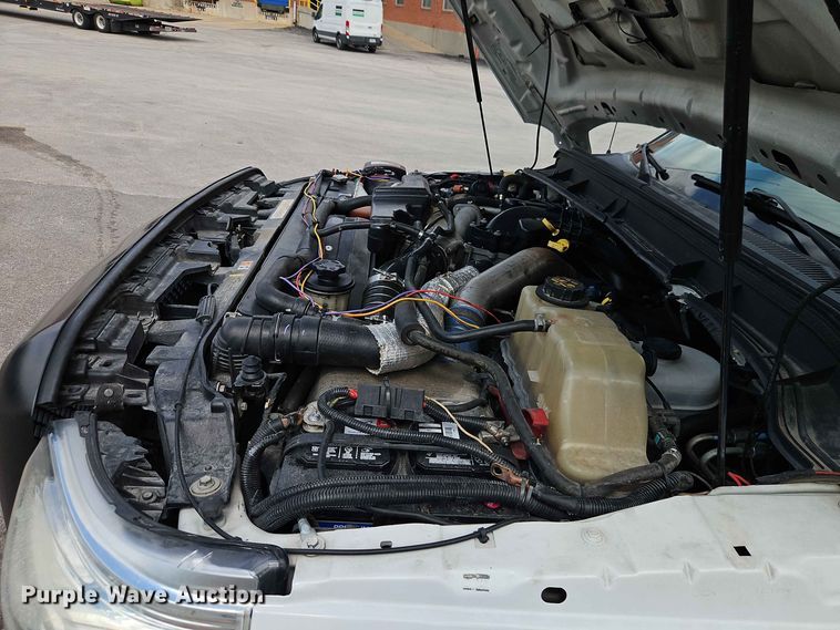image for item EO8547 2012 Ford F-550 utility / service truck
