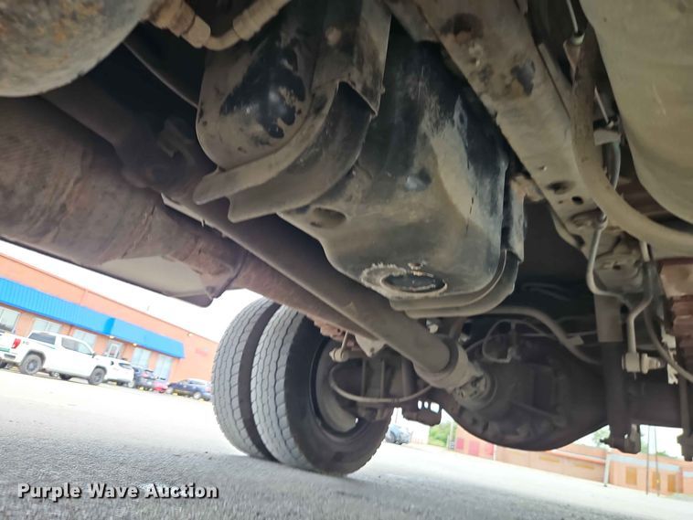 image for item EO8547 2012 Ford F-550 utility / service truck