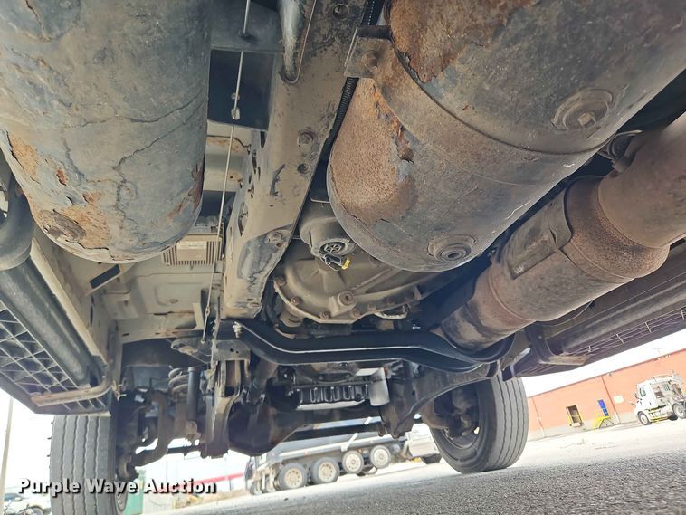 image for item EO8547 2012 Ford F-550 utility / service truck