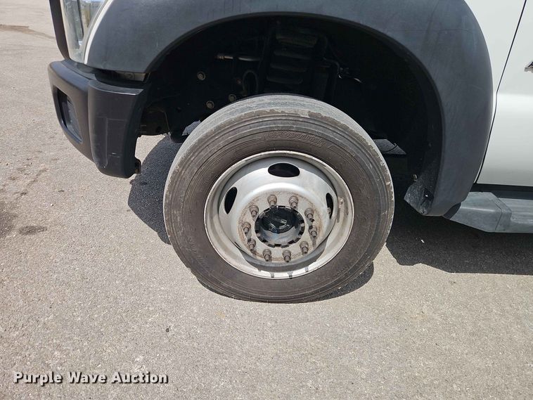 image for item EO8547 2012 Ford F-550 utility / service truck