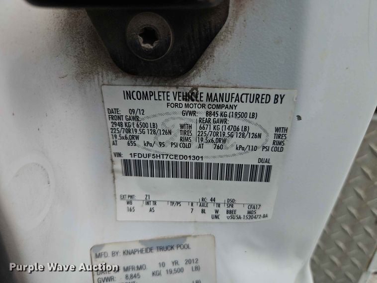 image for item EO8547 2012 Ford F-550 utility / service truck