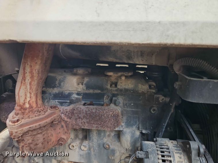 image for item EO8550 2006 Woodchuck WC1200CF wood chipper