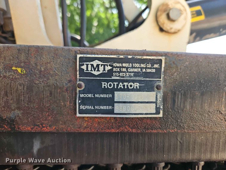image for item EO8552 1999 Ford F550 utility / service truck