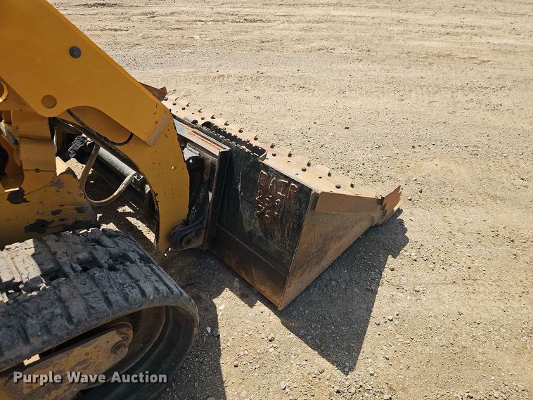 image for item EO8553 2020 Caterpillar 259D3 tracked skid steer loader