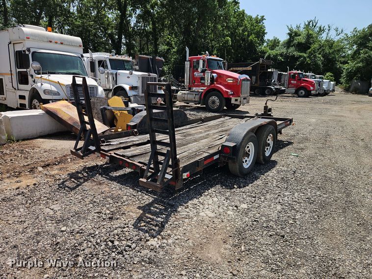 image for item EO8555 2001 Cronkhite Industries equipment trailer