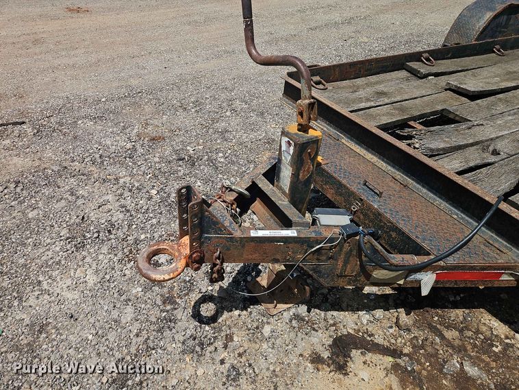 image for item EO8555 2001 Cronkhite Industries equipment trailer