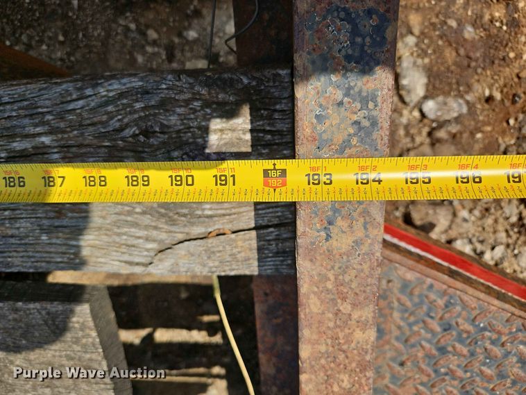 image for item EO8555 2001 Cronkhite Industries equipment trailer
