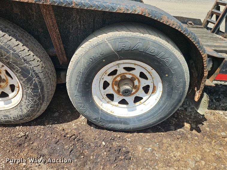 image for item EO8555 2001 Cronkhite Industries equipment trailer