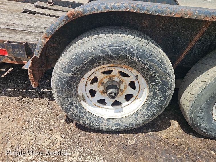 image for item EO8555 2001 Cronkhite Industries equipment trailer