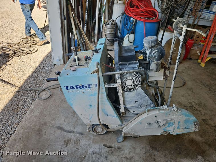 image for item EO8562 Target Pro 35 III concrete saw