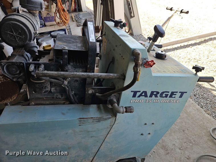image for item EO8562 Target Pro 35 III concrete saw