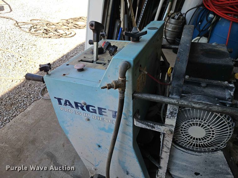 image for item EO8562 Target Pro 35 III concrete saw