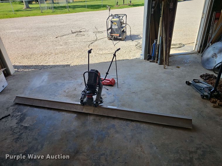 image for item EO8563 Milwaukee power screed