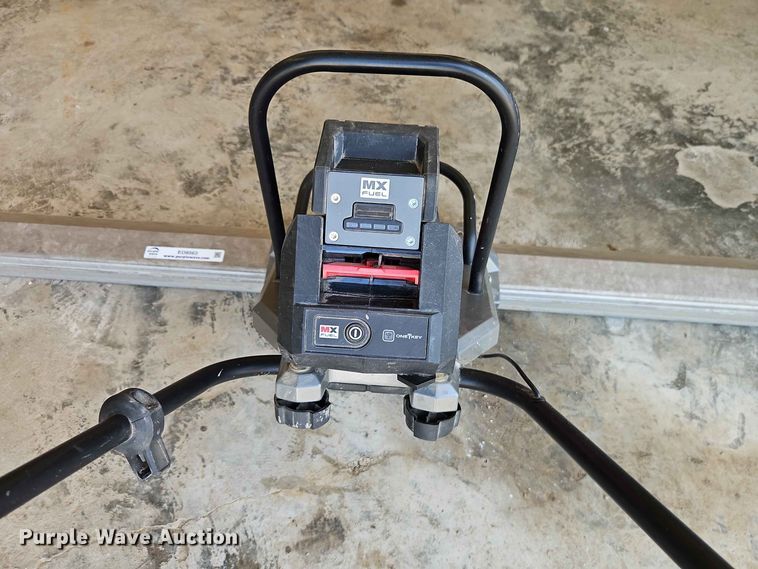 image for item EO8563 Milwaukee power screed
