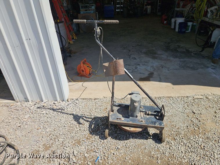 image for item EO8568 Curb Shaper Inc curb shaper