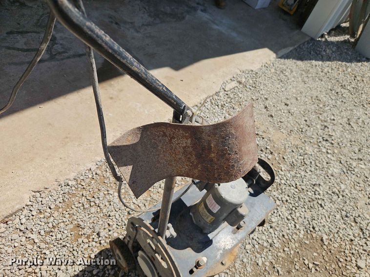 image for item EO8568 Curb Shaper Inc curb shaper