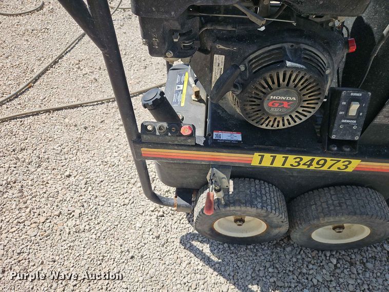 image for item EO8569 Mi-T-M HSP-3504-3MGH pressure washer