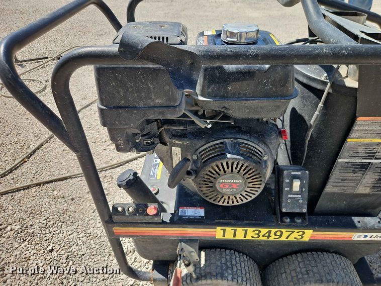 image for item EO8569 Mi-T-M HSP-3504-3MGH pressure washer