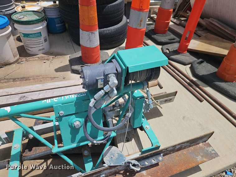 image for item EO8574 Whiteman truss screed