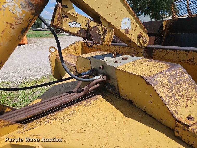 image for item EO8576 2001 Reynolds 17E10.5 scraper