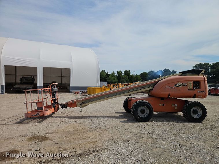 image for item EO8584 2008 JLG 600S boom lift