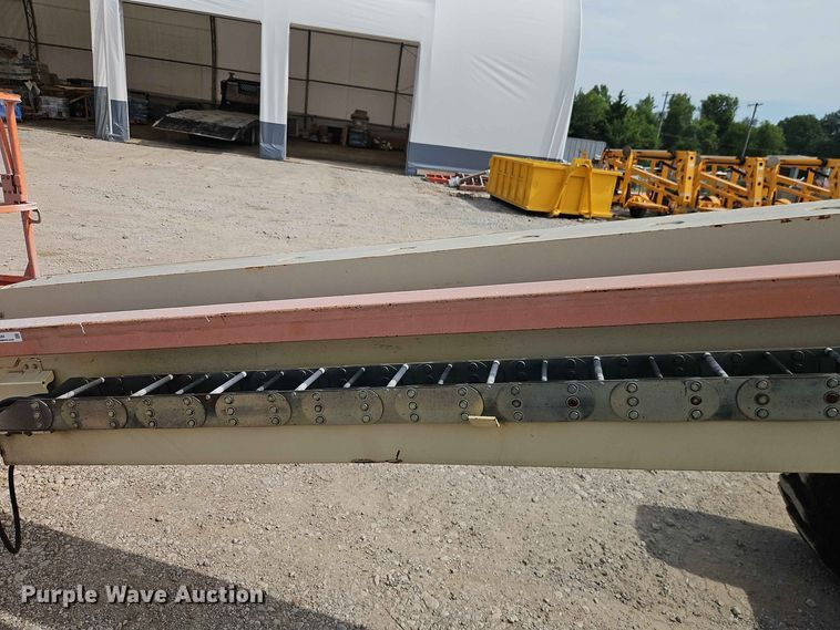 image for item EO8584 2008 JLG 600S boom lift