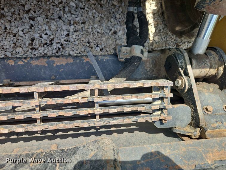 image for item EO8587 2020 Caterpillar 299D3 tracked skid steer loader