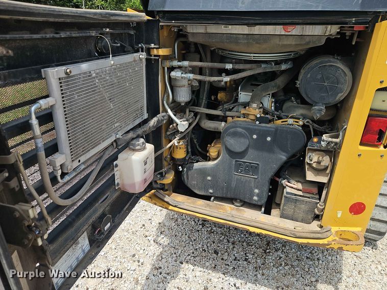 image for item EO8587 2020 Caterpillar 299D3 tracked skid steer loader