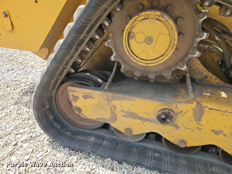 image for item EO8587 2020 Caterpillar 299D3 tracked skid steer loader