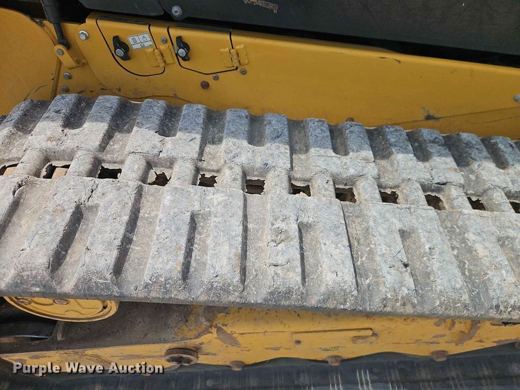 image for item EO8587 2020 Caterpillar 299D3 tracked skid steer loader