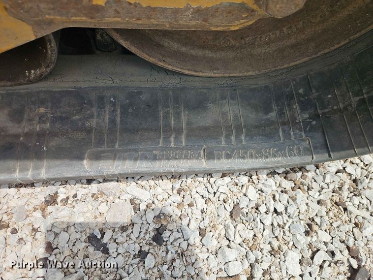 image for item EO8587 2020 Caterpillar 299D3 tracked skid steer loader