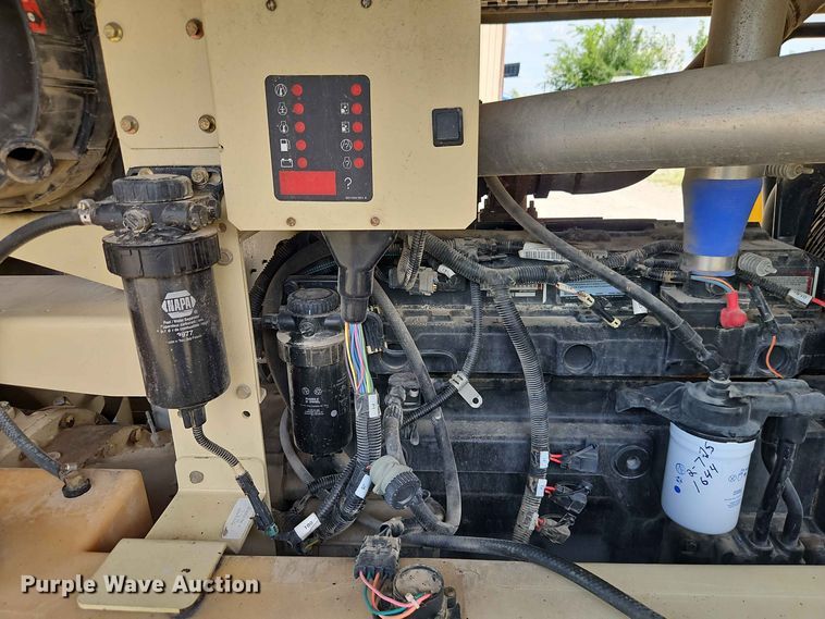 image for item EO8590 2013 Doosan VHP400WJD-FX-T3 air compressor