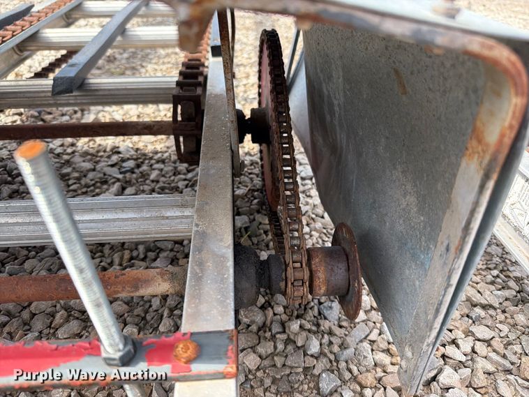 image for item EO8605 Power Ladder shingle elevator
