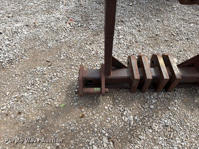 image for item EO8606 3 point hitch