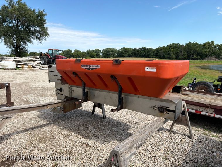 image for item EO8608 Swenson salt spreader