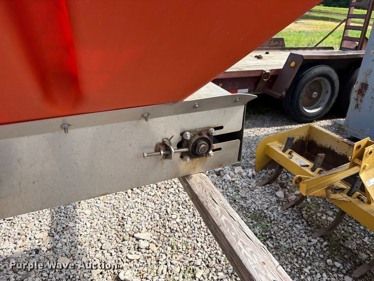 image for item EO8608 Swenson salt spreader