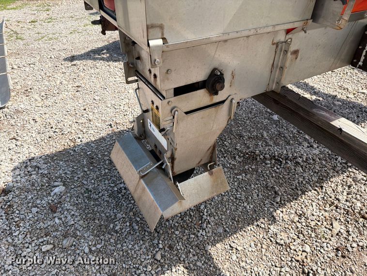 image for item EO8608 Swenson salt spreader