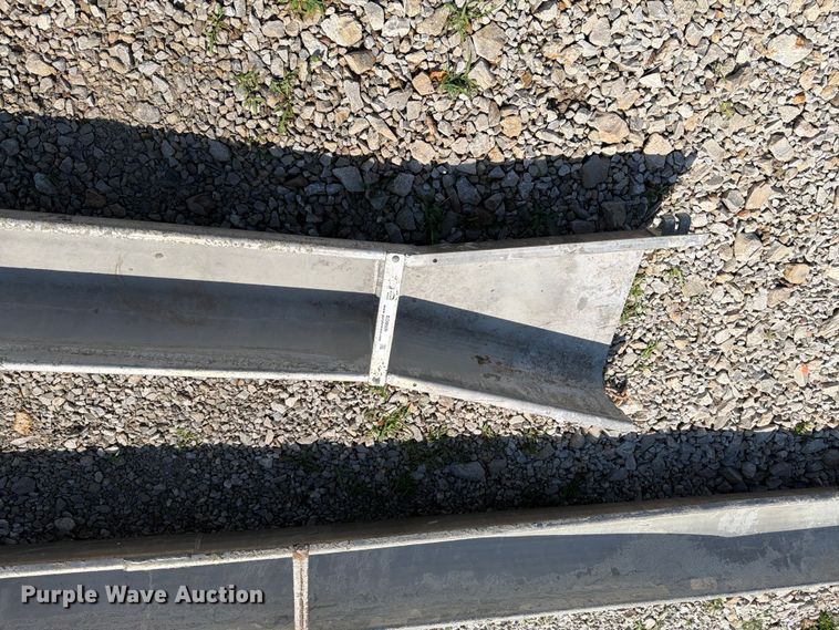 image for item EO8609 (2) concrete chutes