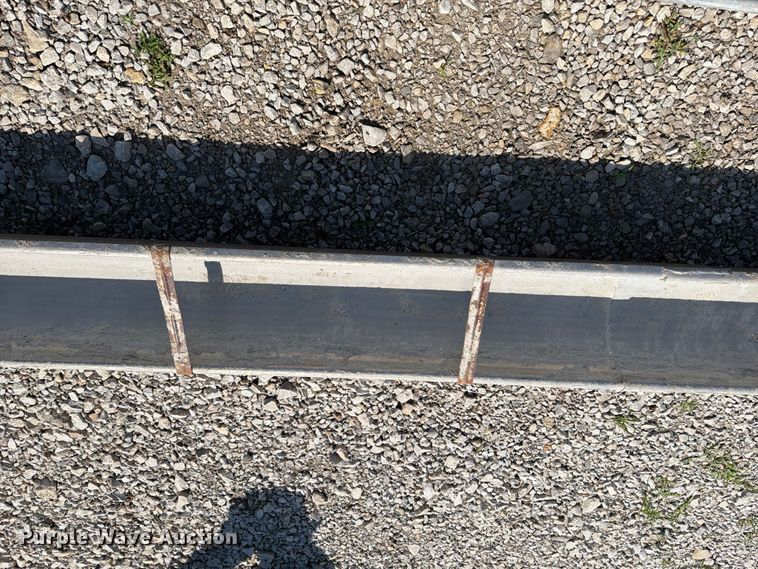 image for item EO8609 (2) concrete chutes