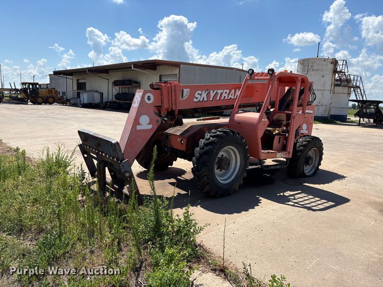 image for item EP0895 2005 Skytrak 6042 telehandler