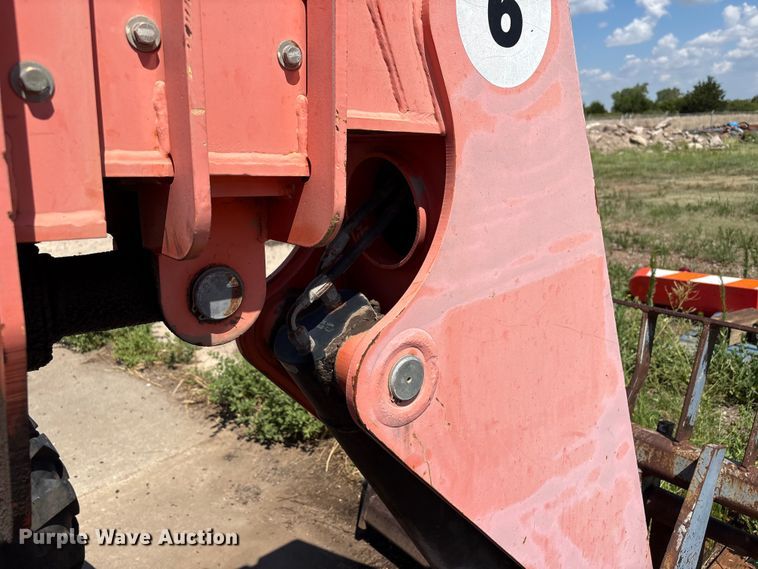 image for item EP0895 2005 Skytrak 6042 telehandler