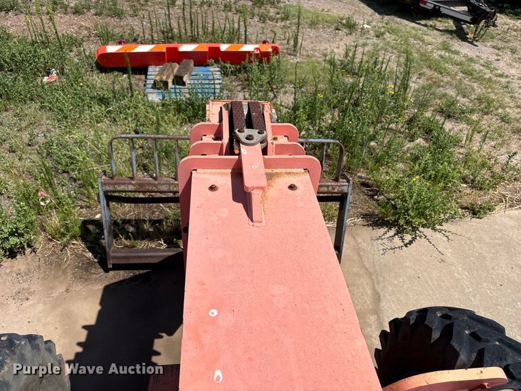 image for item EP0895 2005 Skytrak 6042 telehandler