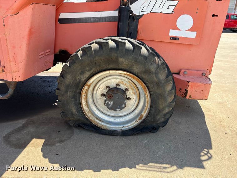 image for item EP0895 2005 Skytrak 6042 telehandler