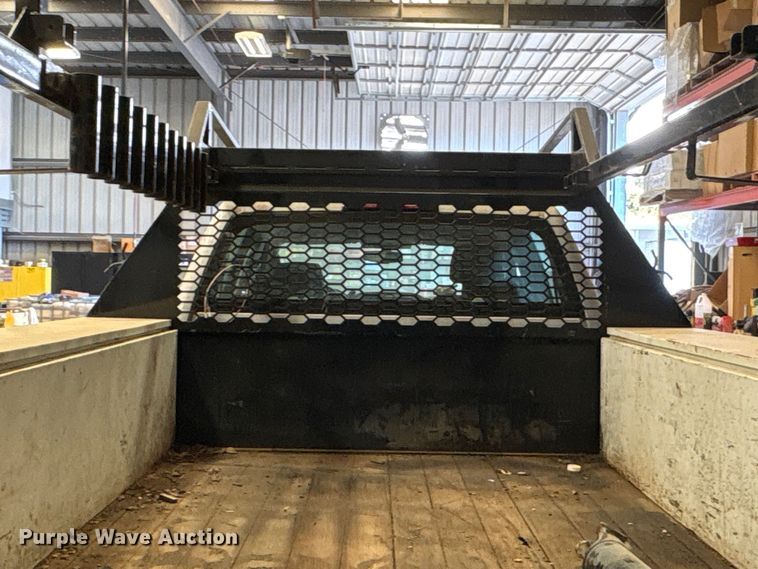 image for item EP3006 2021 Chevrolet GM515 Crew Cab flatbed truck