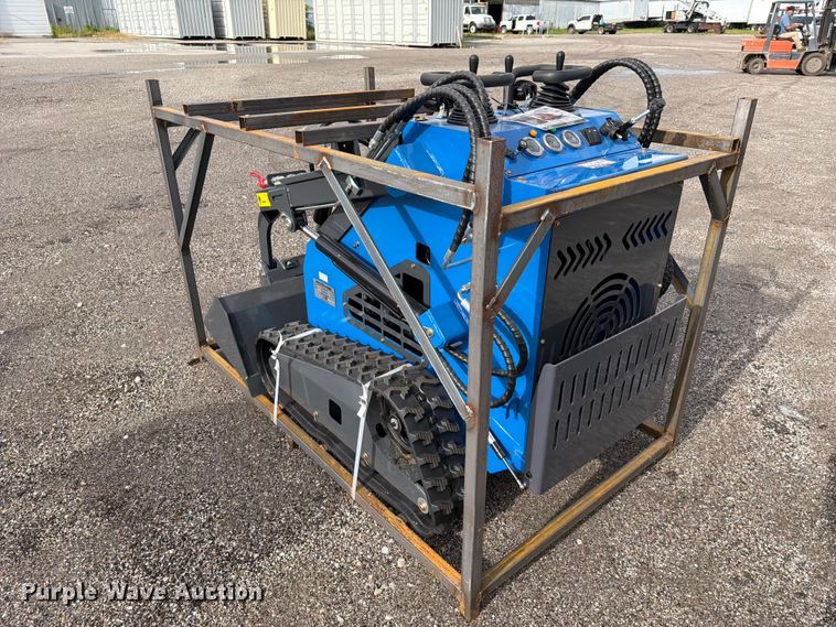 image for item EQ8045 2026 ZJG ZJ-380 compact utility loader