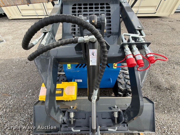 image for item EQ8045 2026 ZJG ZJ-380 compact utility loader