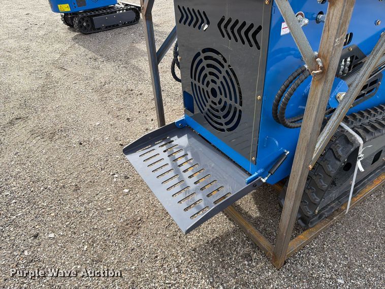 image for item EQ8045 2026 ZJG ZJ-380 compact utility loader