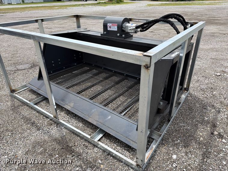 image for item EQ8064 2025 LandHonor HSB-12-72W skid steer screening bucket